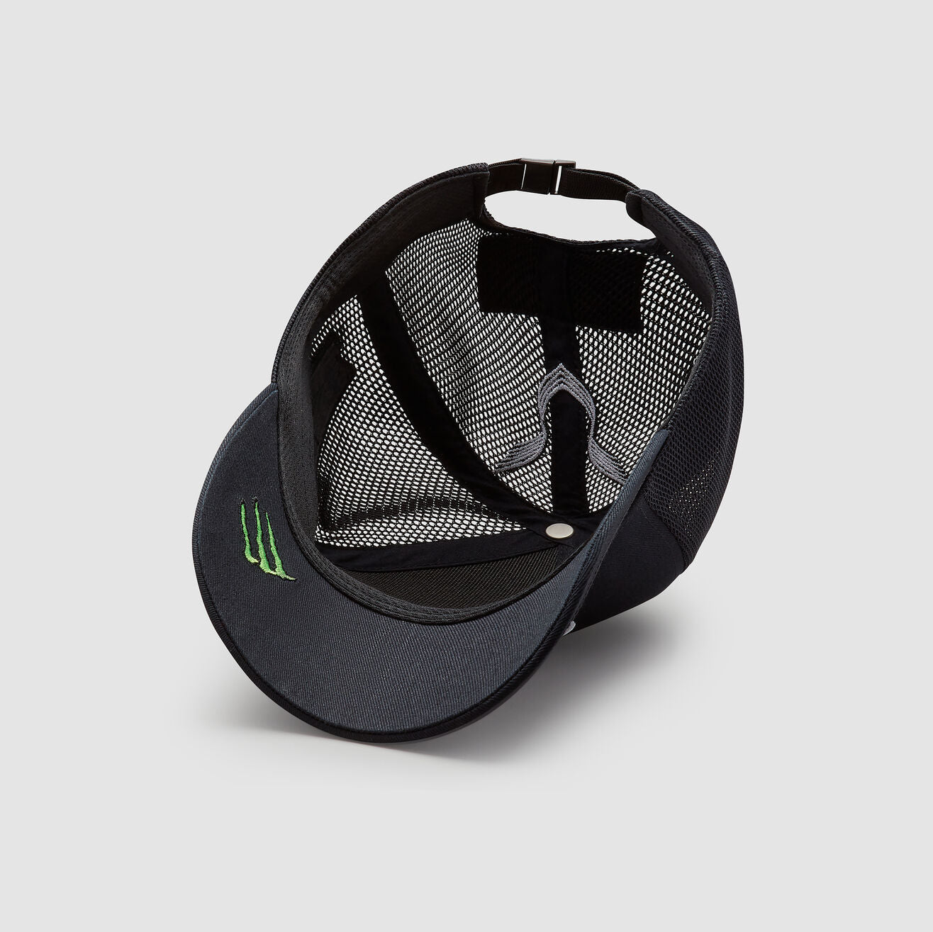 Mercedes-AMG Petronas Lewis Hamilton 2022 Team Trucker Cap