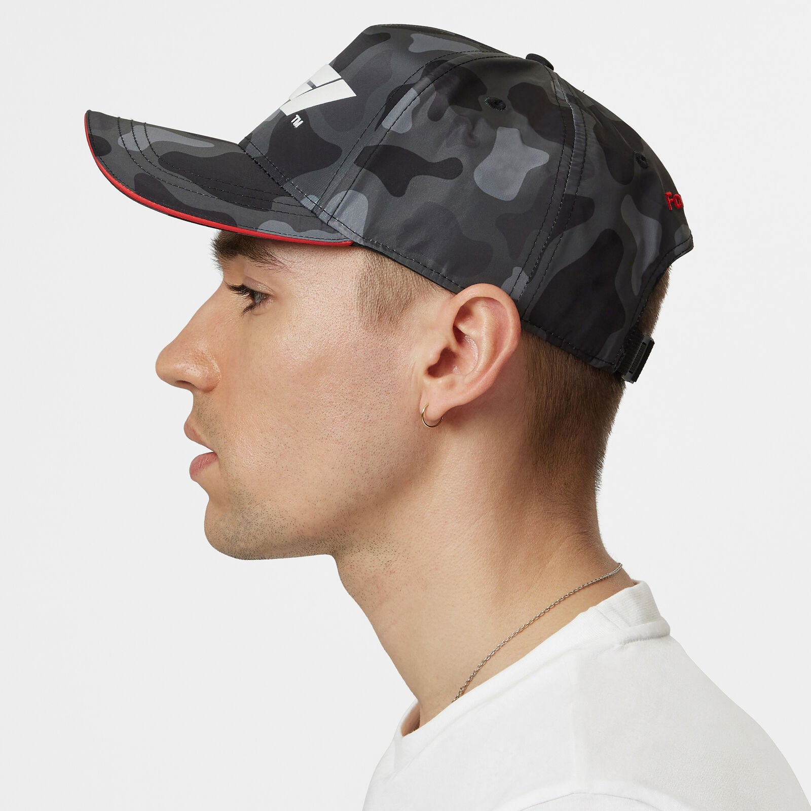 F1  CAMO CAP